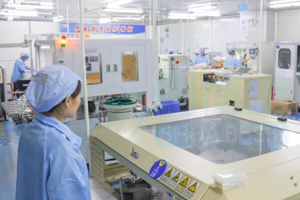 刷博士电动牙刷厂生产线