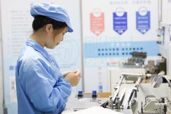 刷博士电动牙刷提供个性化设计定制服务